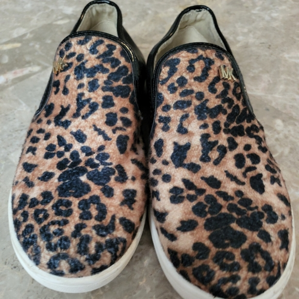Michael Kors Leopard Print Slip On‎ Shoes 3